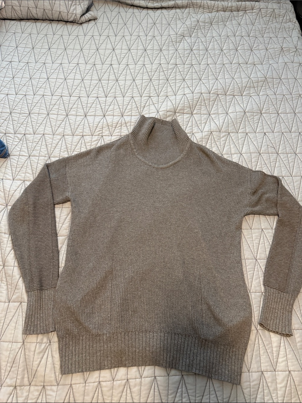 lululemon athletica Women's Taupe Turtleneck Sweater